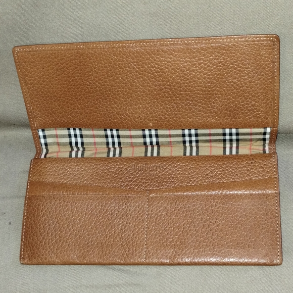 VINTAGE BURBERRYS OF LONDON BI-FOLD LONG SOFT LEATHER WALLET ~ AUTHENTIC ~ NICE! - Picture 9 of 14